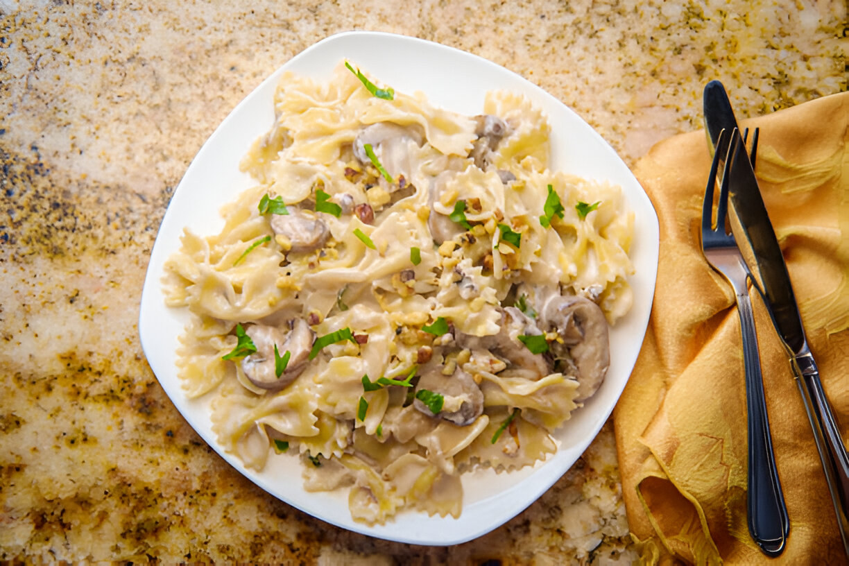 Creamy Alfredo Lasagna Soup