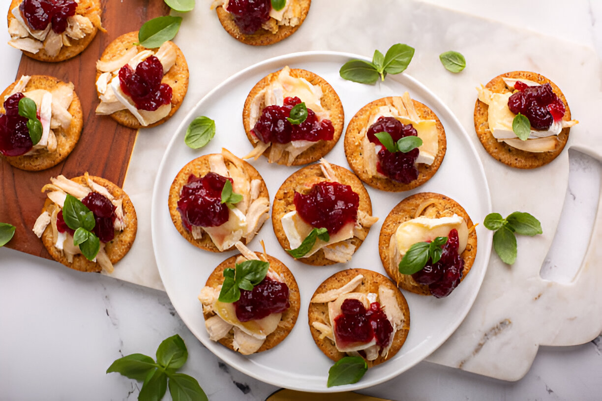 cranberry brie bites