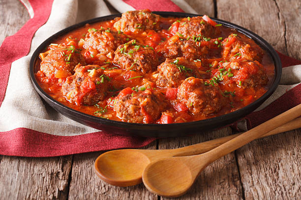 meatball sauce recipes.