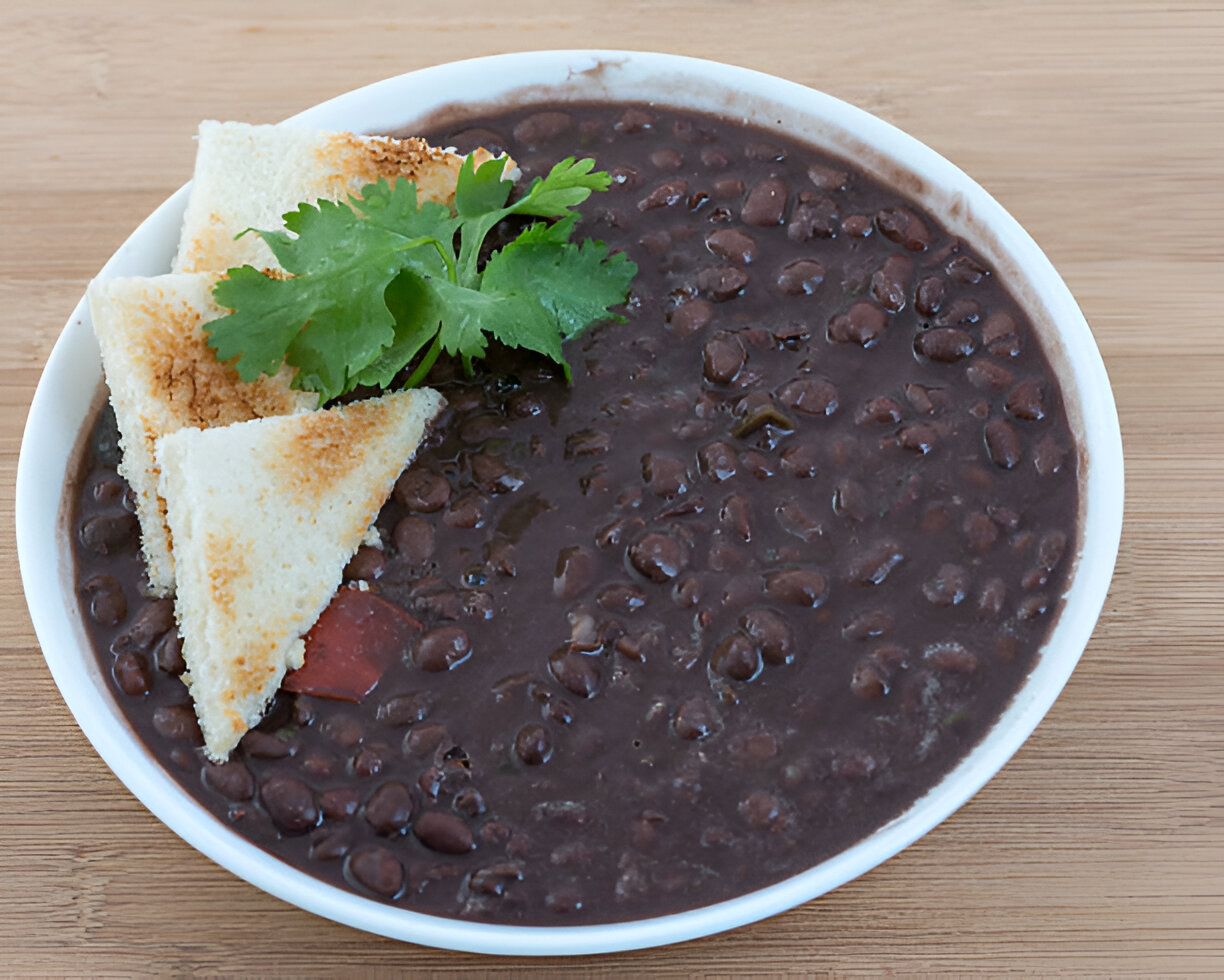 Instant Pot Black Bean Soup