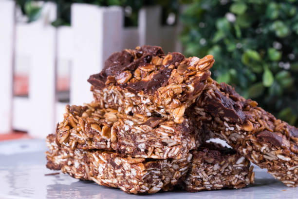 No Bake homemace crunch bars