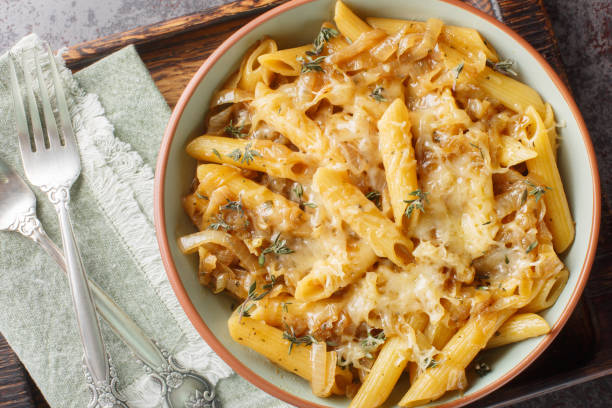 french onion pasta