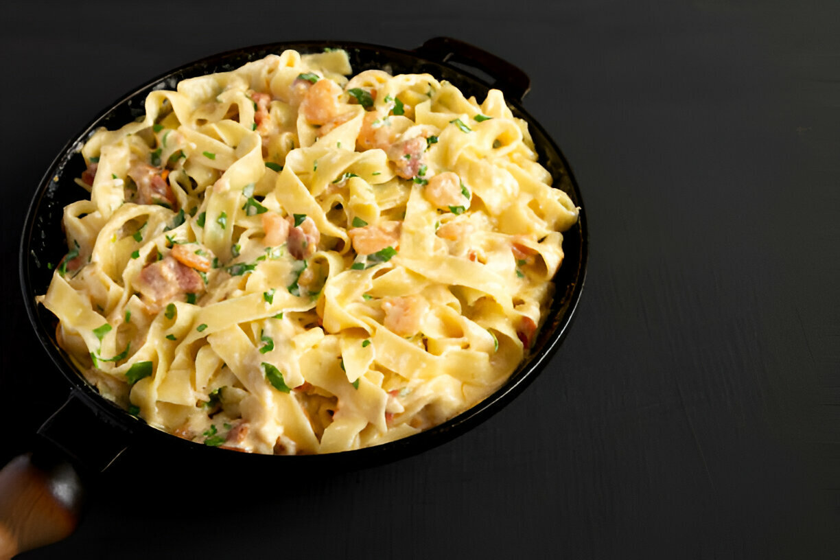 Creamy Chicken Bacon Ranch Pasta