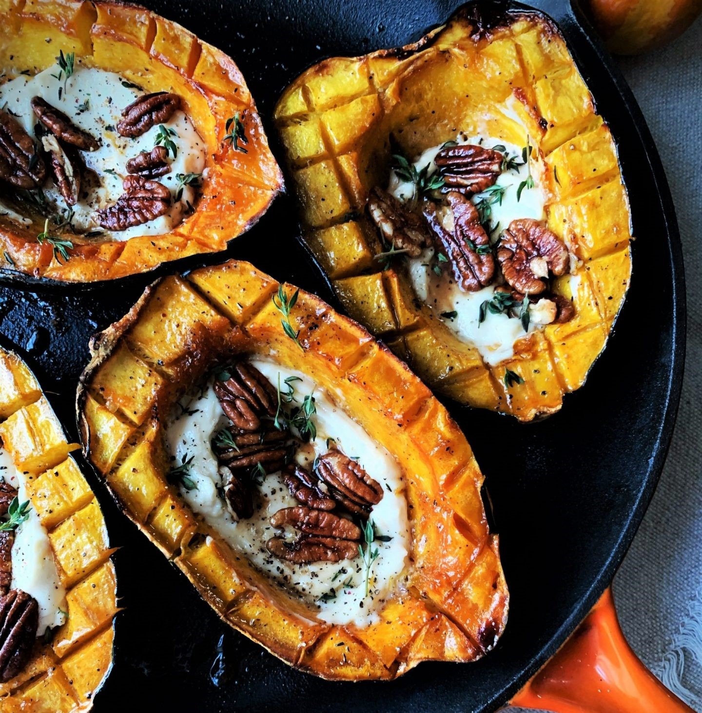 Maple Pecan Roasted Acorn Squash