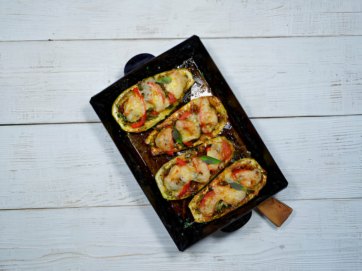 Spinach, Mushroom, and Ricotta Stuffed Zucchini Boats